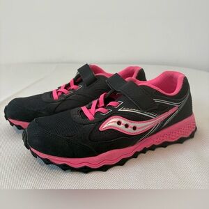 Girls Running Shoes